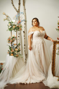 Exquisite Wedding Dresses and Mother's Dresses CollectionAtlas Bridal Shop