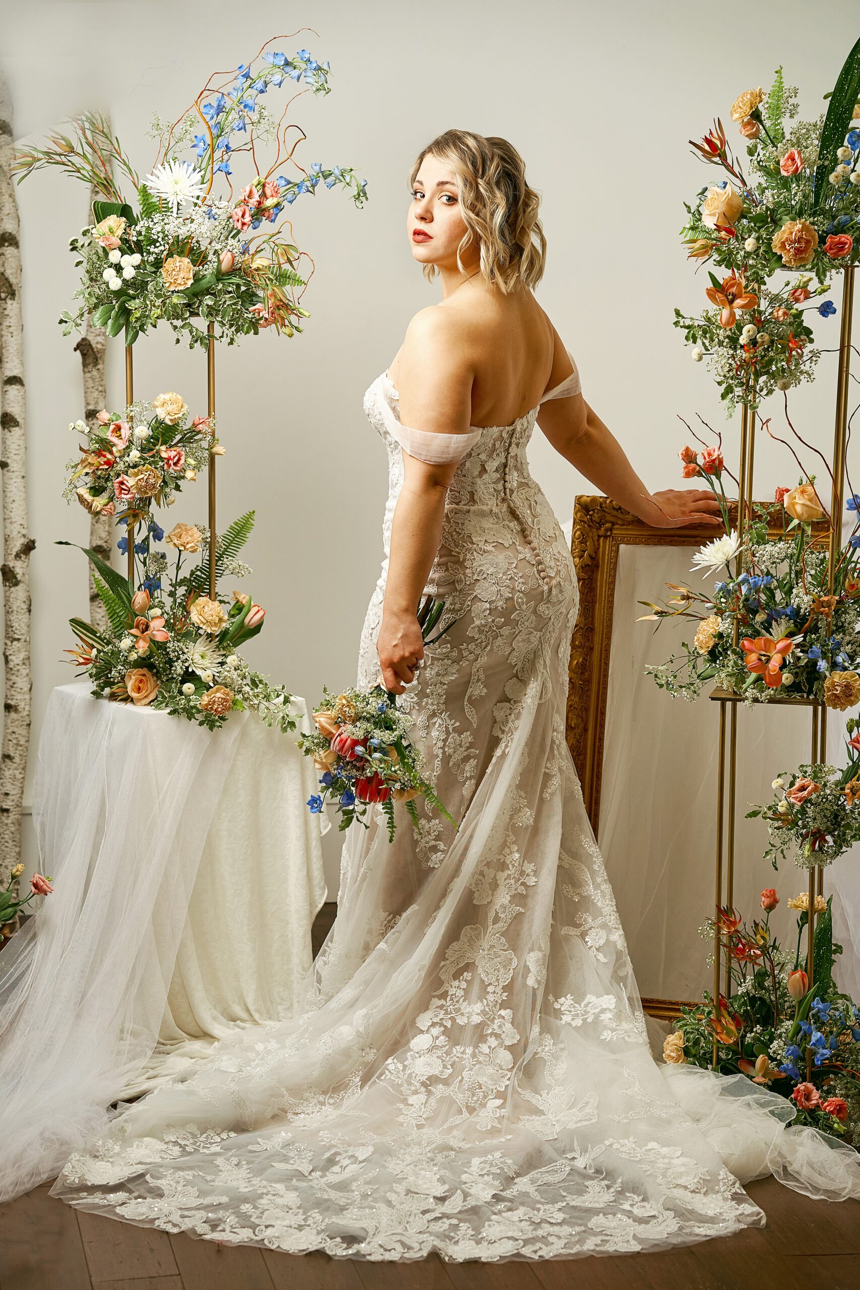 Exquisite Wedding Dresses and Mother's Dresses CollectionAtlas Bridal Shop